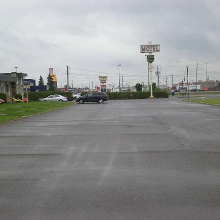 Motel Vaudreuil Luaran gambar